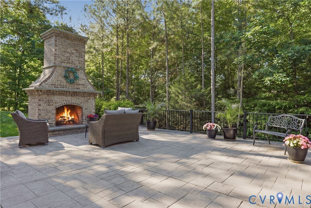 16219 Maple Hall Drive, Midlothian, VA 23113 16219 Maple Hall Drive, Midlothian, VA 23113