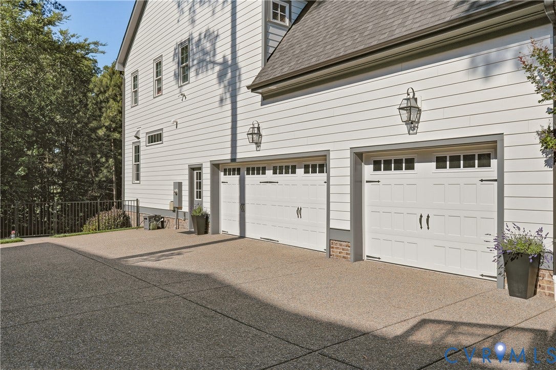 16219 Maple Hall Drive, Midlothian, VA 23113 16219 Maple Hall Drive, Midlothian, VA 23113