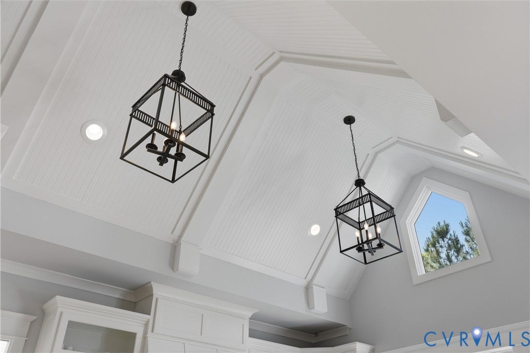 16219 Maple Hall Drive, Midlothian, VA 23113 Vaulted ceiling in kitchen