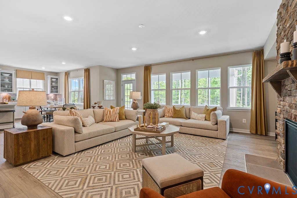 8650 Clemet Drive, Chesterfield, VA 23832 8650 Clemet Drive, Chesterfield, VA 23832