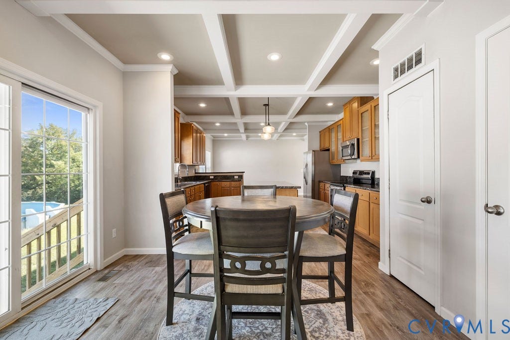 17030 Egglestetton Road, Amelia, VA 23002 17030 Egglestetton Road, Amelia, VA 23002