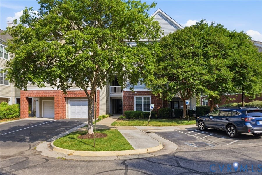 Property photo for 734 Bristol Village Drive, #305, Midlothian, VA