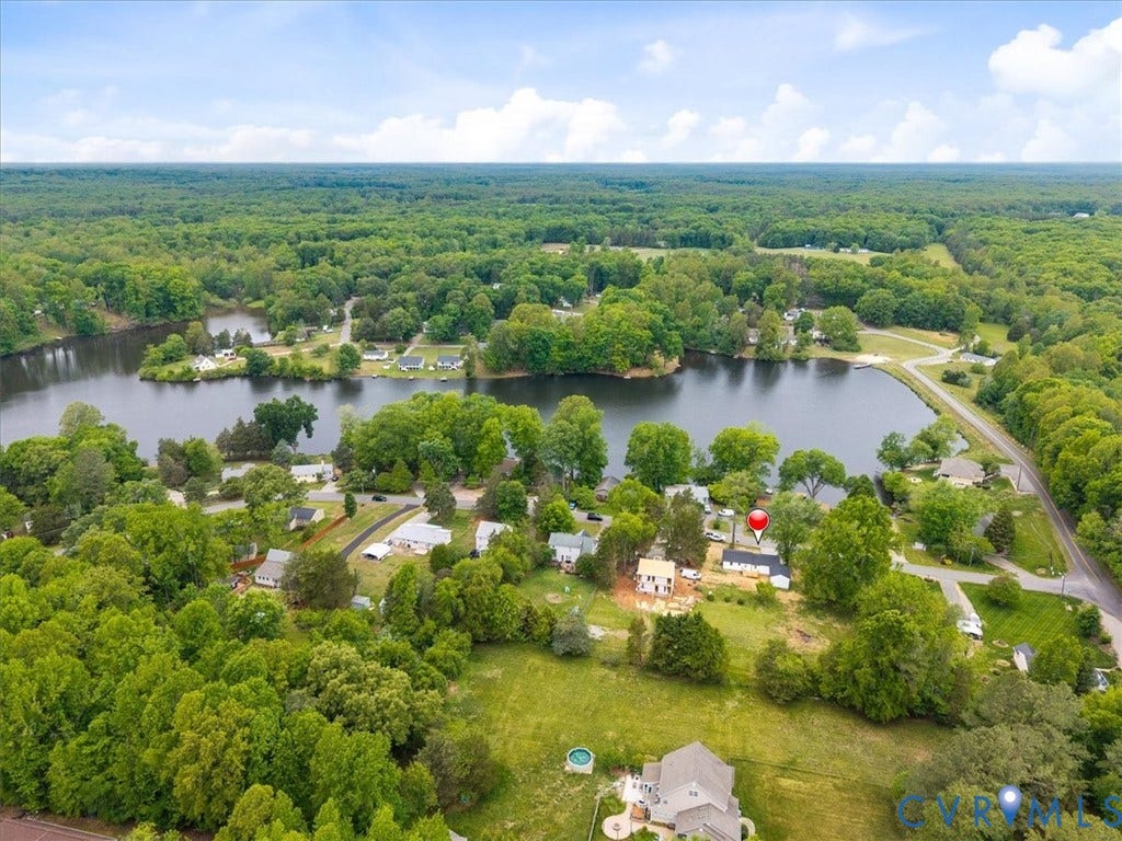 2244 Lakeview Drive, Powhatan, VA 23139 2244 Lakeview Drive, Powhatan, VA 23139