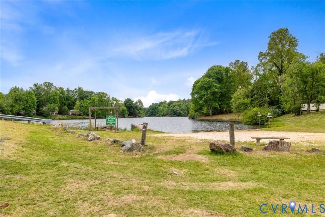 2244 Lakeview Drive, Powhatan, VA 23139 2244 Lakeview Drive, Powhatan, VA 23139