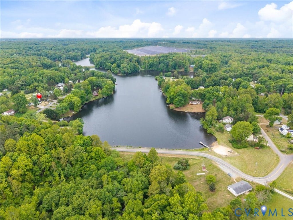 2244 Lakeview Drive, Powhatan, VA 23139 2244 Lakeview Drive, Powhatan, VA 23139