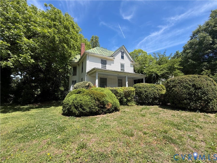 Property photo for 1410 10th Street, Victoria, VA
