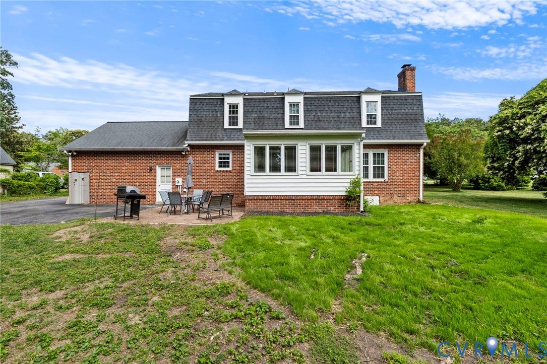 10706 Lunswood Road, Chester, VA 23831