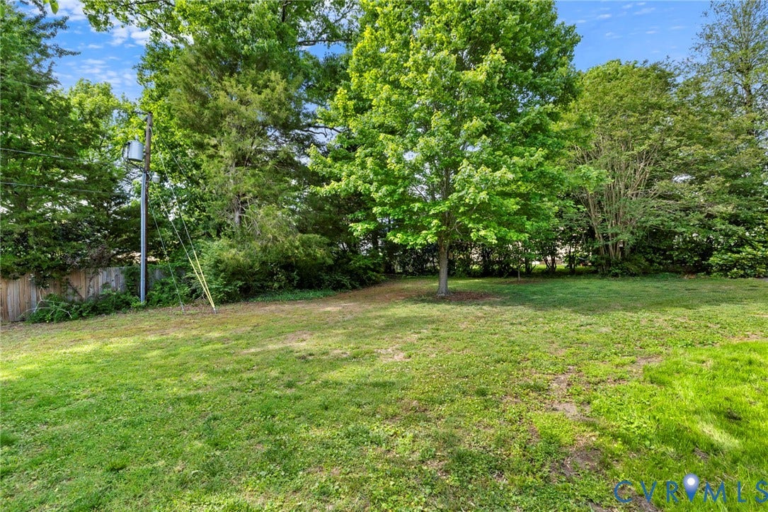 10706 Lunswood Road, Chester, VA 23831