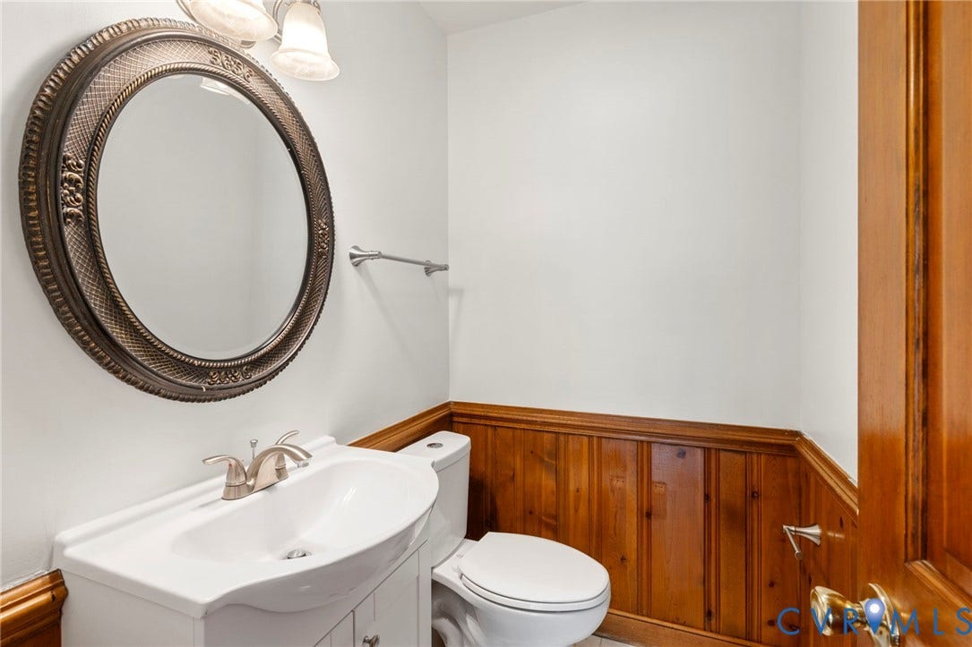 10706 Lunswood Road, Chester, VA 23831