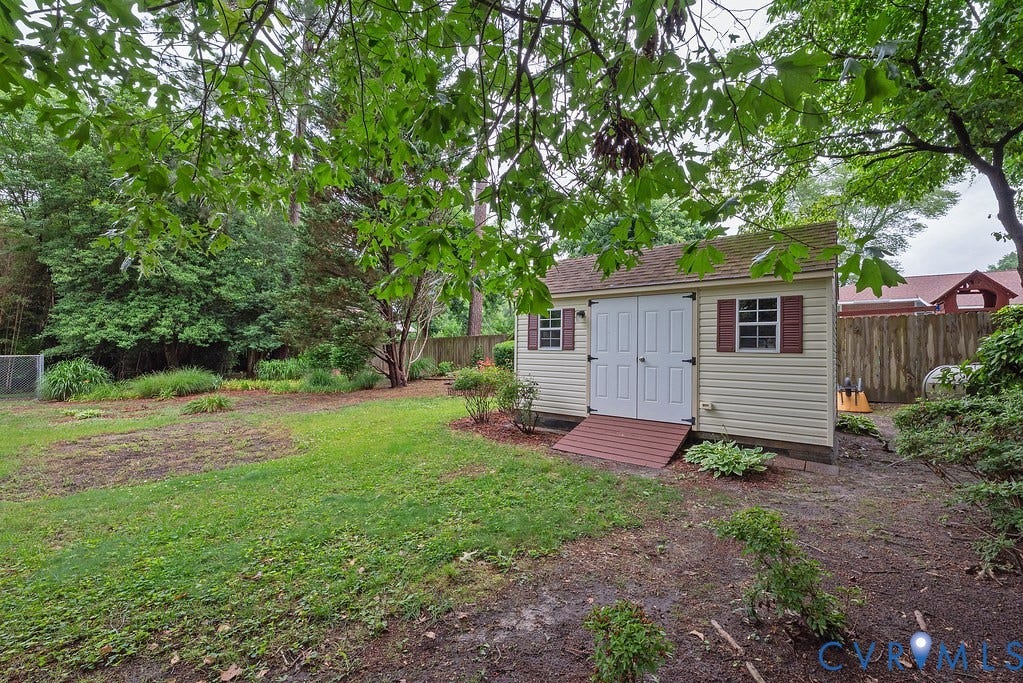 11709 Cliff Lawn Drive, Chester, VA 23831 11709 Cliff Lawn Drive, Chester, VA 23831
