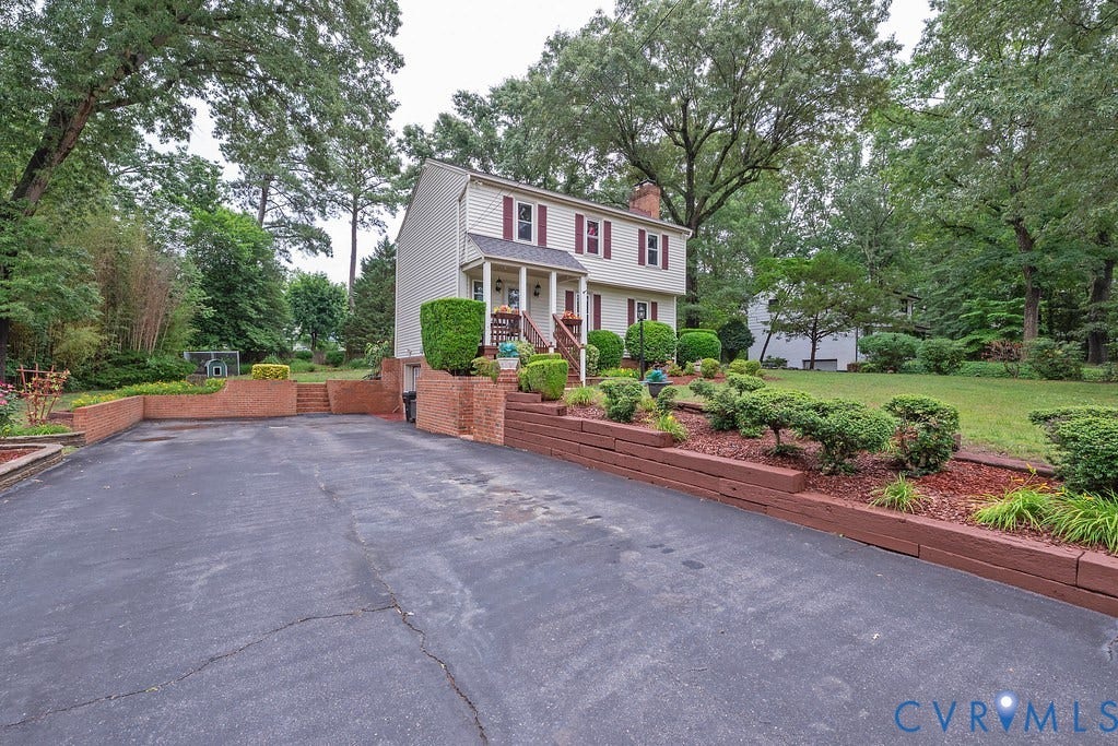 11709 Cliff Lawn Drive, Chester, VA 23831 11709 Cliff Lawn Drive, Chester, VA 23831