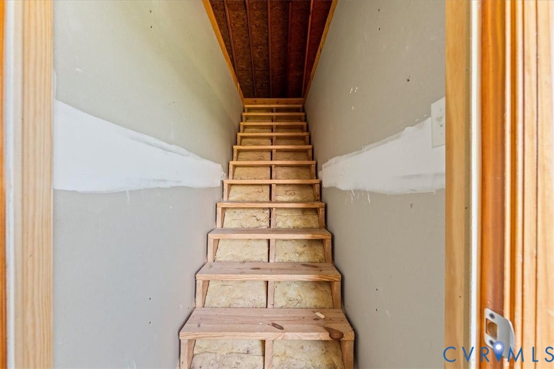 Walk up attic