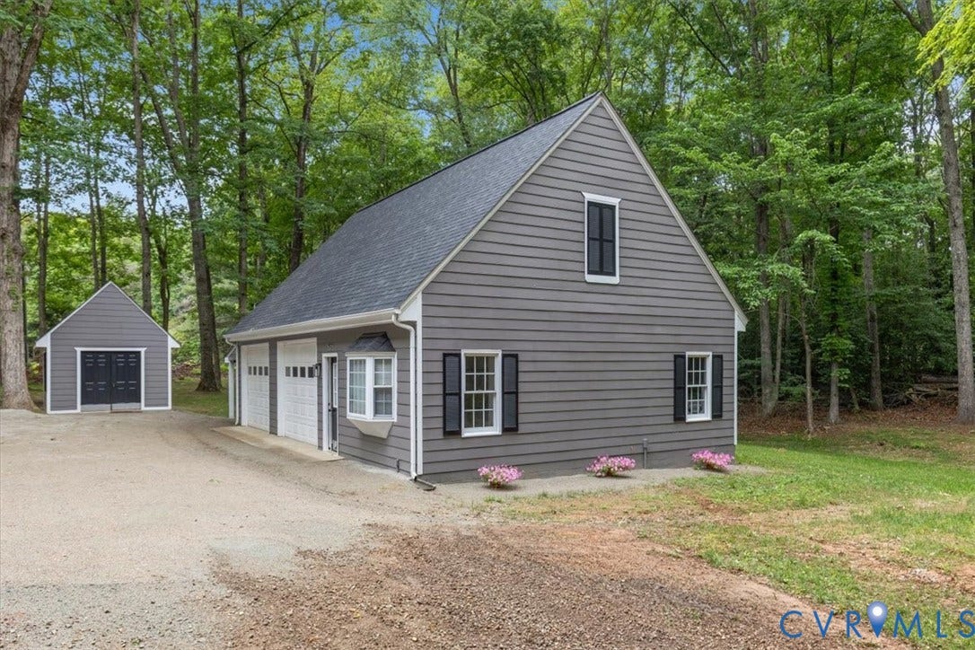 2789 Three Bridge Road, Powhatan, VA 23139 2789 Three Bridge Road, Powhatan, VA 23139