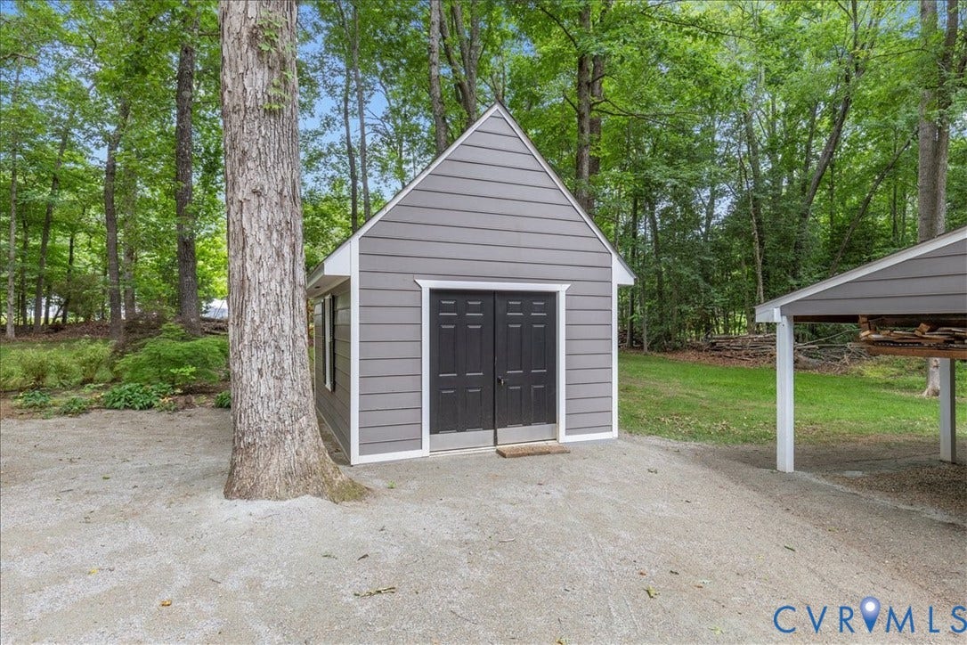 2789 Three Bridge Road, Powhatan, VA 23139 storage shed