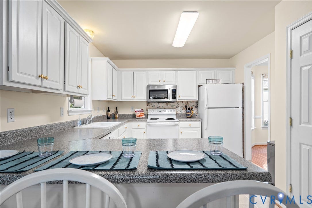 5343 Nairn Lane, Stoney Glen, Chester, VA 23831 5343 Nairn Lane, Stoney Glen, Chester, VA 23831