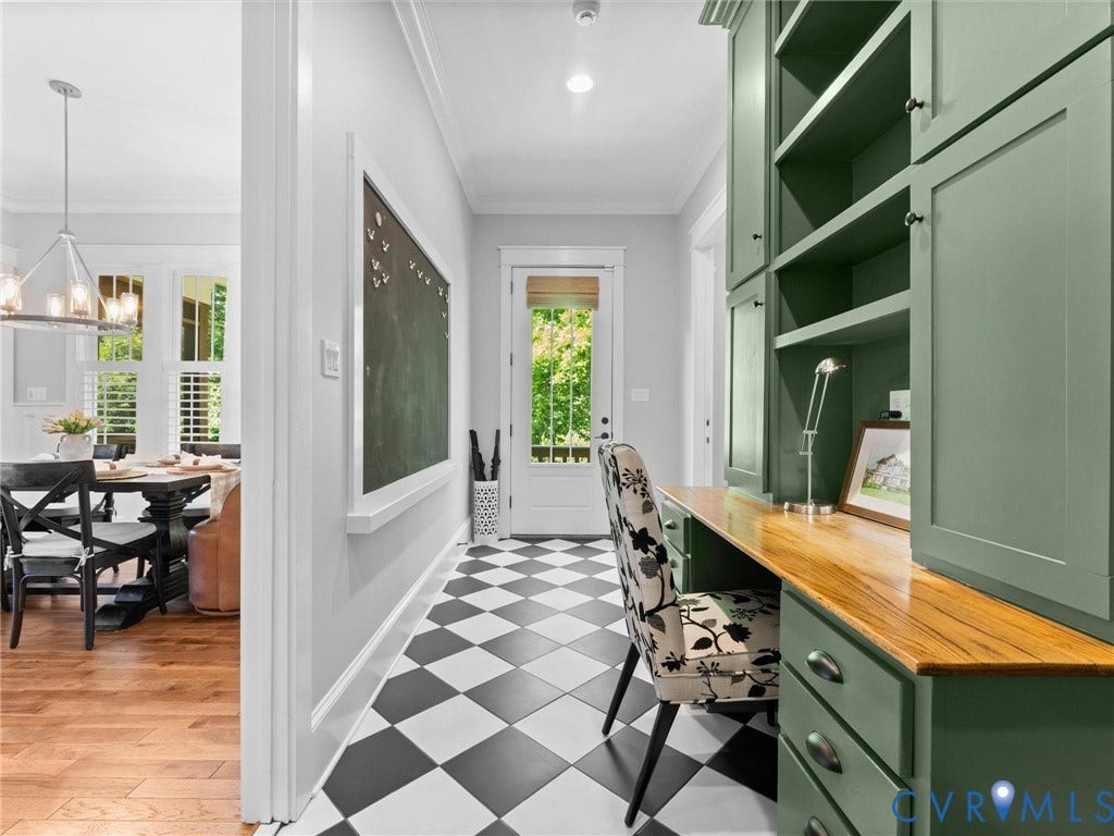 1925 Limbeck Lane, Hallsley, Midlothian, VA 23112 1925 Limbeck Lane, Hallsley, Midlothian, VA 23112