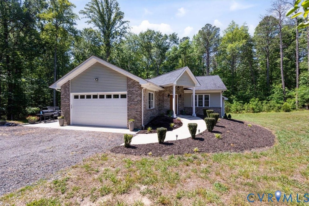 2614 Butterwood Drive, Powhatan, VA 23139 2614 Butterwood Drive, Powhatan, VA 23139