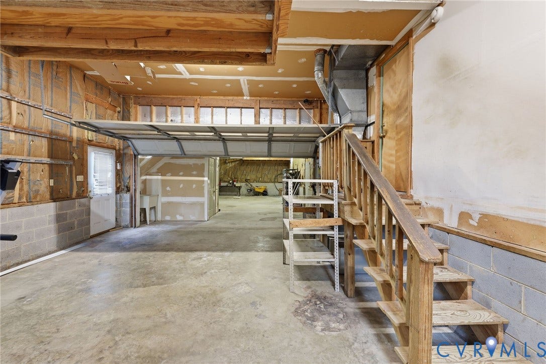 12111 Auger Lane, Roxshire, Midlothian, VA 23113 12111 Auger Lane, Roxshire, Midlothian, VA 23113