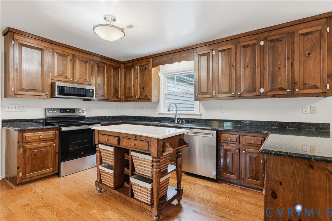 12111 Auger Lane, Roxshire, Midlothian, VA 23113 12111 Auger Lane, Roxshire, Midlothian, VA 23113