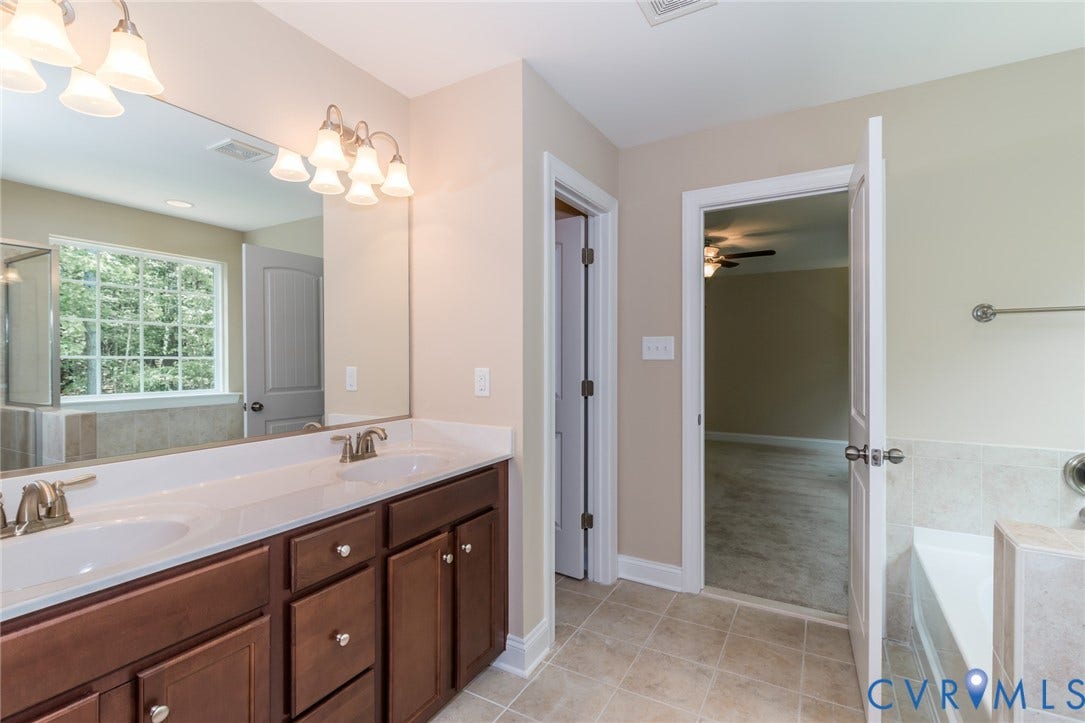 This home is to be built. The photo represents the plan, not the actual home.