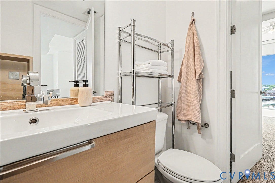 301 Virginia Street, #U1214, Richmond, VA 23219 301 Virginia Street, #U1214, Richmond, VA 23219