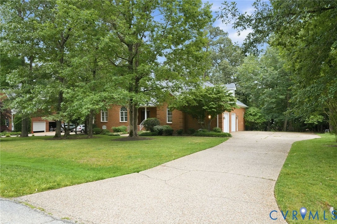4537 Wellington Farms Drive, Chester, VA 23831