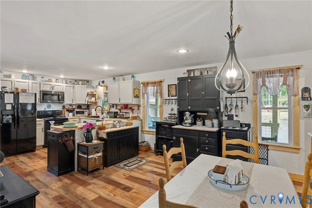 1426 Firehouse Road, Buckingham, VA 23921 1426 Firehouse Road, Buckingham, VA 23921