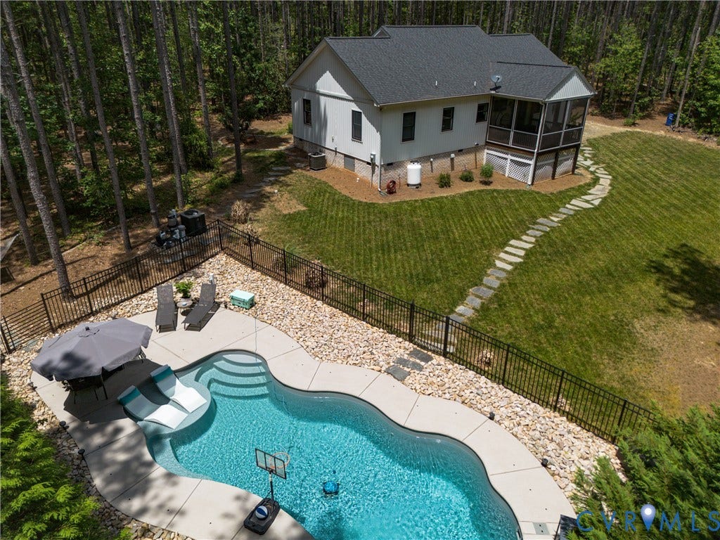 2253 Chapel Hill Road, Goochland, VA 23063 2253 Chapel Hill Road, Goochland, VA 23063