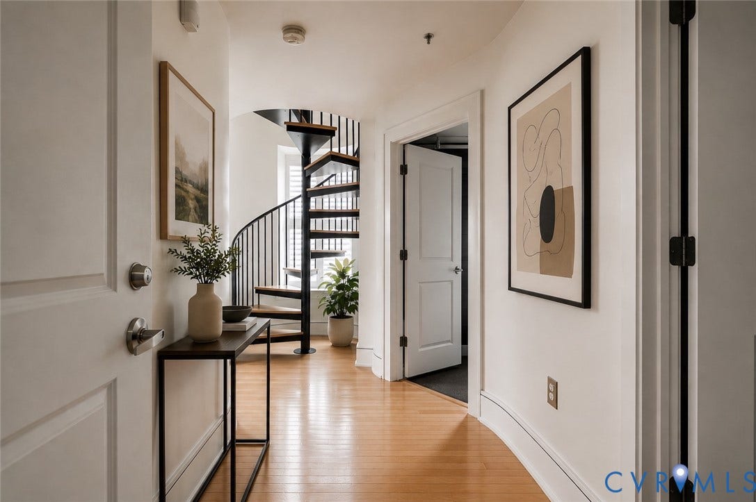 1205 E Main Street, #U4R-W, Richmond, VA 23219 Photo is virtually staged.