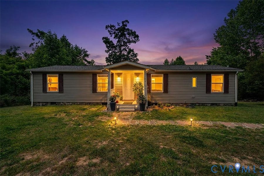 Property photo for 174 Log Cabin Circle, Henry, VA