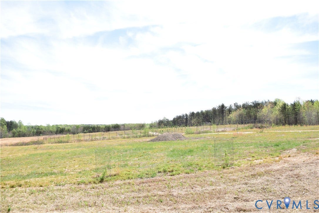 1075 Freshwater Creek Road, Mineral, VA 23117 1075 Freshwater Creek Road, Mineral, VA 23117