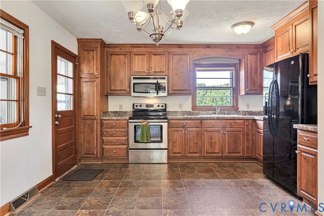 712 Fredericks Hall Road, Buckner, Bumpass, VA 23024 712 Fredericks Hall Road, Buckner, Bumpass, VA 23024