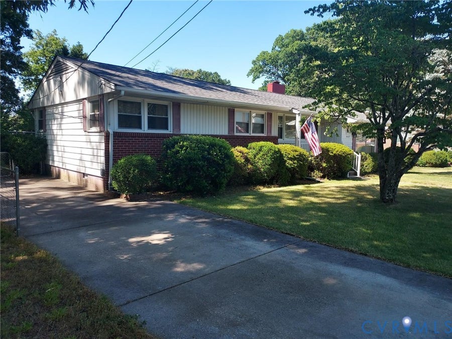 Property photo for 3102 Sherwood Lane, Hopewell, VA