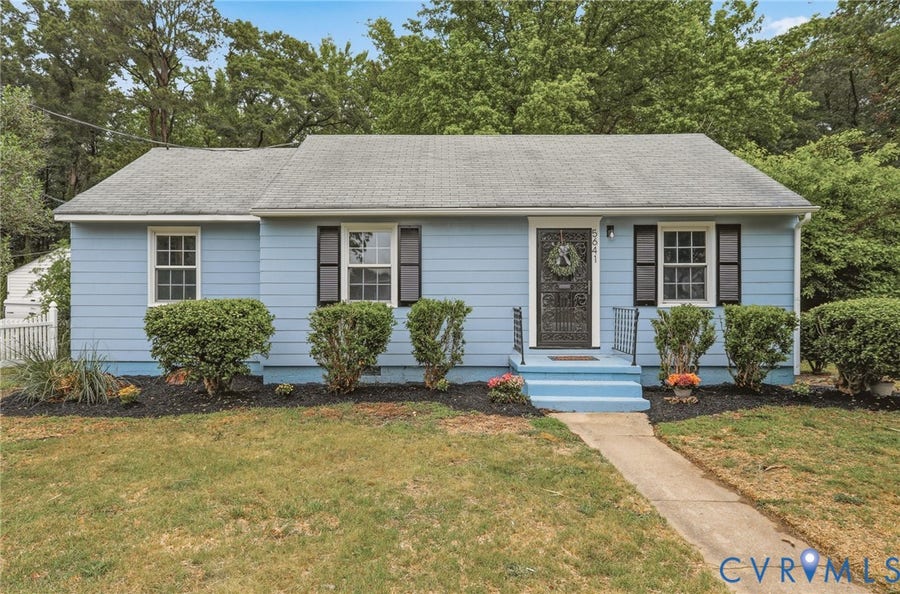 Property photo for 5641 N Chesterwood Drive, North Chesterfield, VA