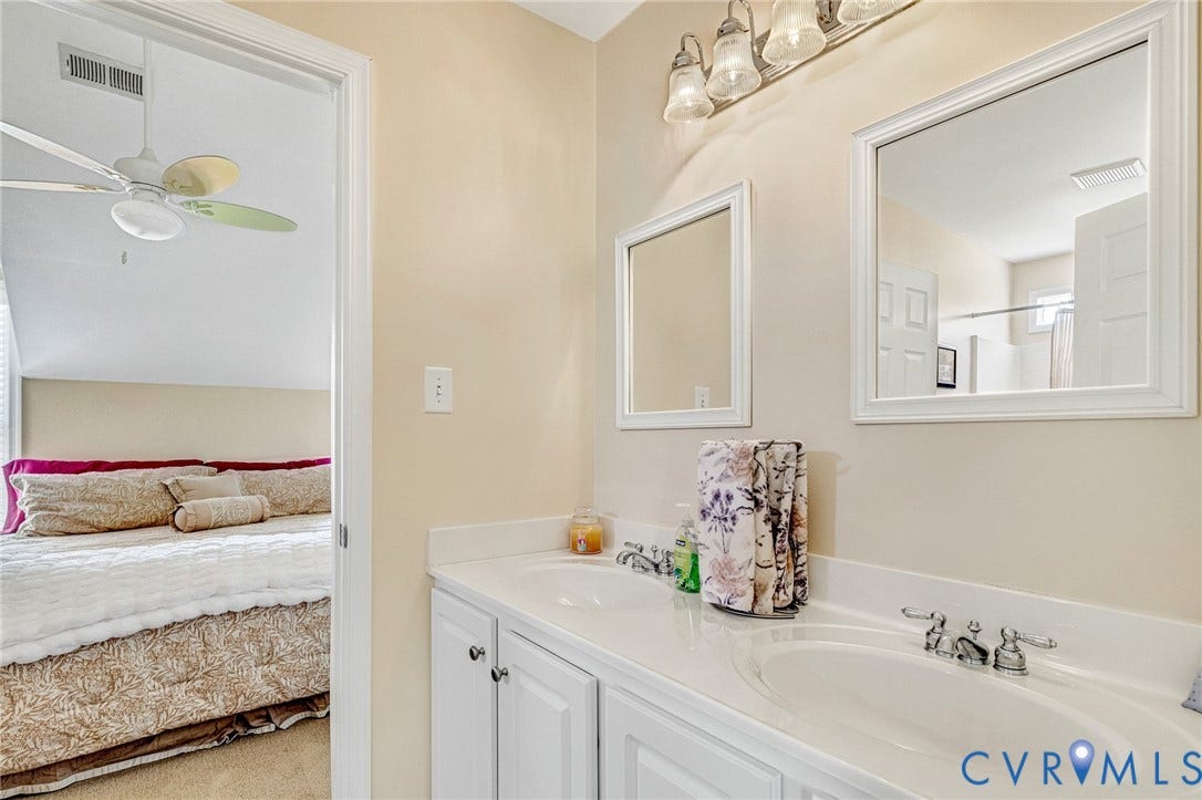 12300 Reed Forest Court, Wyndham, Glen Allen, VA 23059 Jack & Jill bath for BR#3 & BR#4