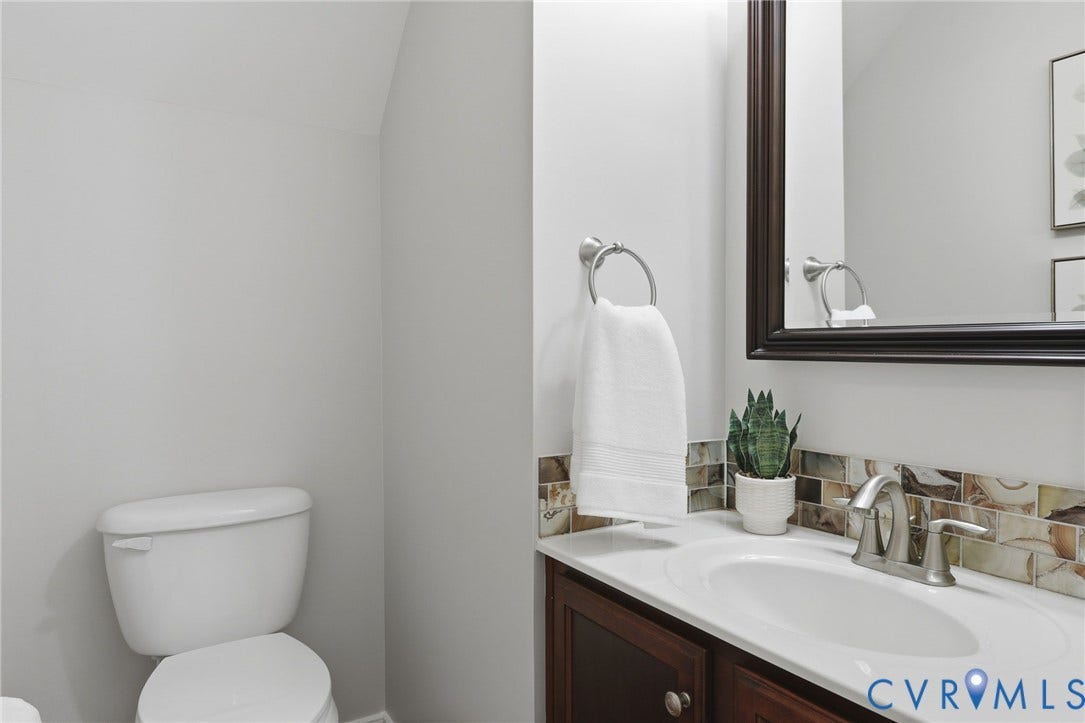 7407 Vicenzo Drive, Moseley, VA 23120 7407 Vicenzo Drive, Moseley, VA 23120