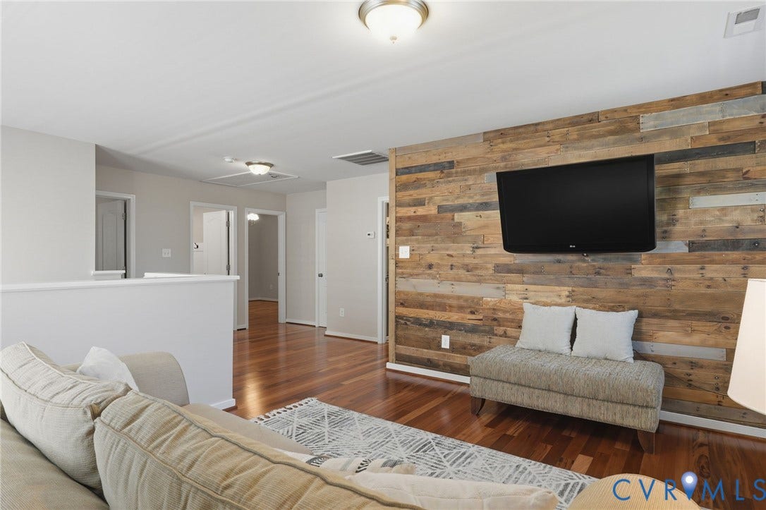 7407 Vicenzo Drive, Moseley, VA 23120 7407 Vicenzo Drive, Moseley, VA 23120