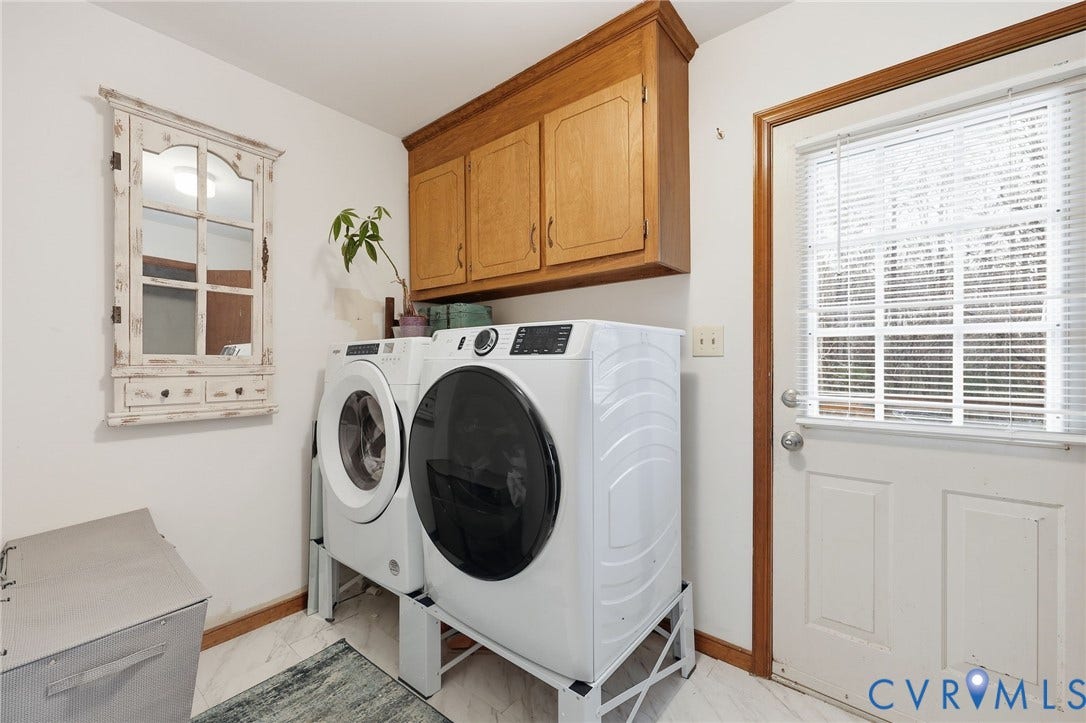 Laundry/ Mudroom