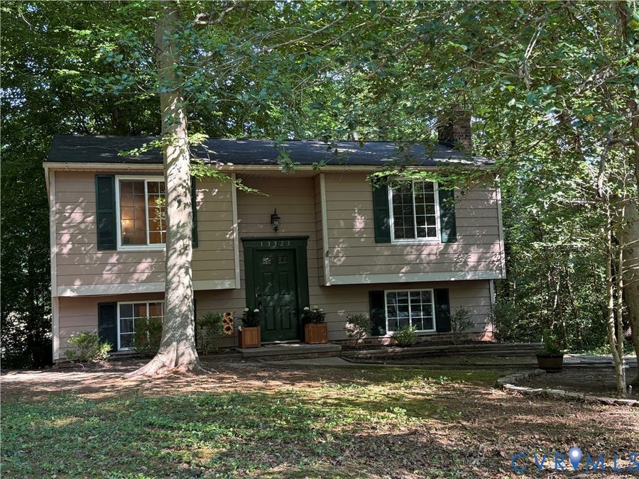 Property photo for 13325 Thornridge Lane, Chesterfield, VA