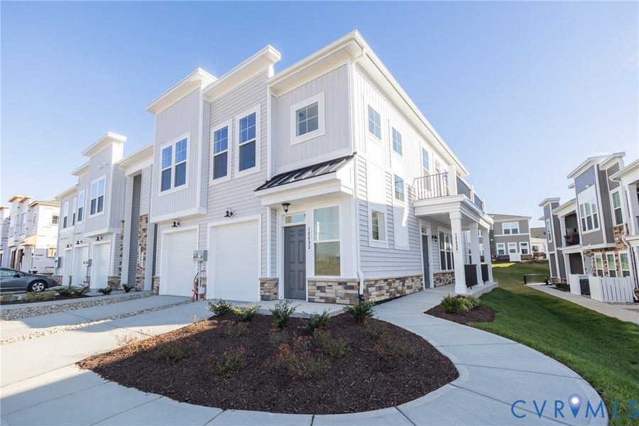 Property photo for 5404 Raysdale Road, #202, Glen Allen, VA