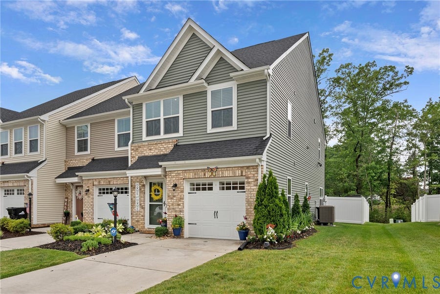 Property photo for 10913 Genito Square Drive, Chesterfield, VA