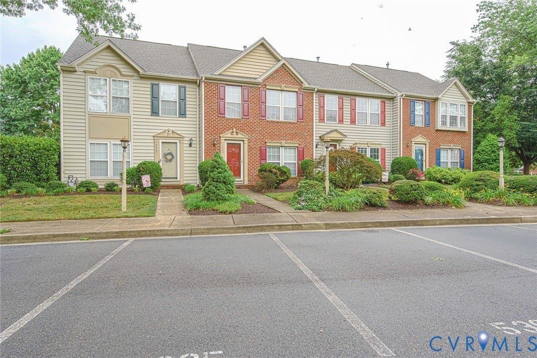 5307 Golf Villa Lane, Crosspoint Golf Villas, Glen Allen, VA 23059 5307 Golf Villa Lane, Crosspoint Golf Villas, Glen Allen, VA 23059