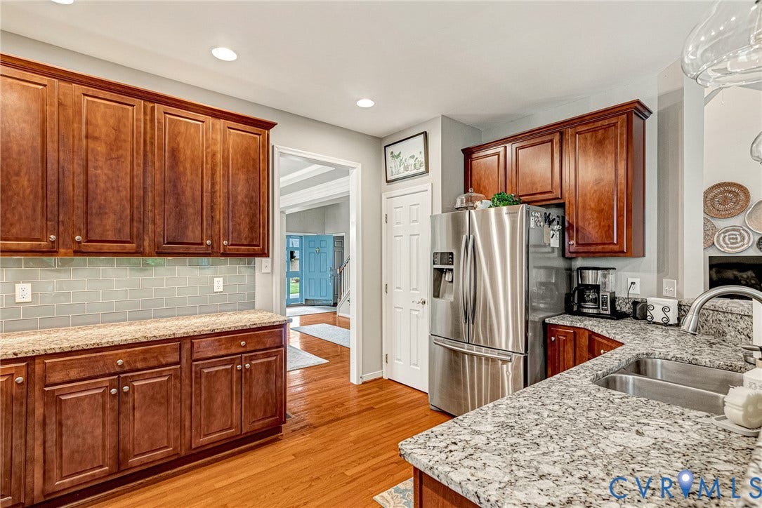 201 Maymont Way, Manakin Sabot, Manakin Sabot, VA 23103 All appliances convey, including the french door refrigerator. There is also a pantry for additional storage.