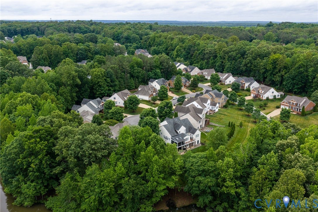 201 Maymont Way, Manakin Sabot, Manakin Sabot, VA 23103 There are 62 homes in this maintenance free neighborhood.