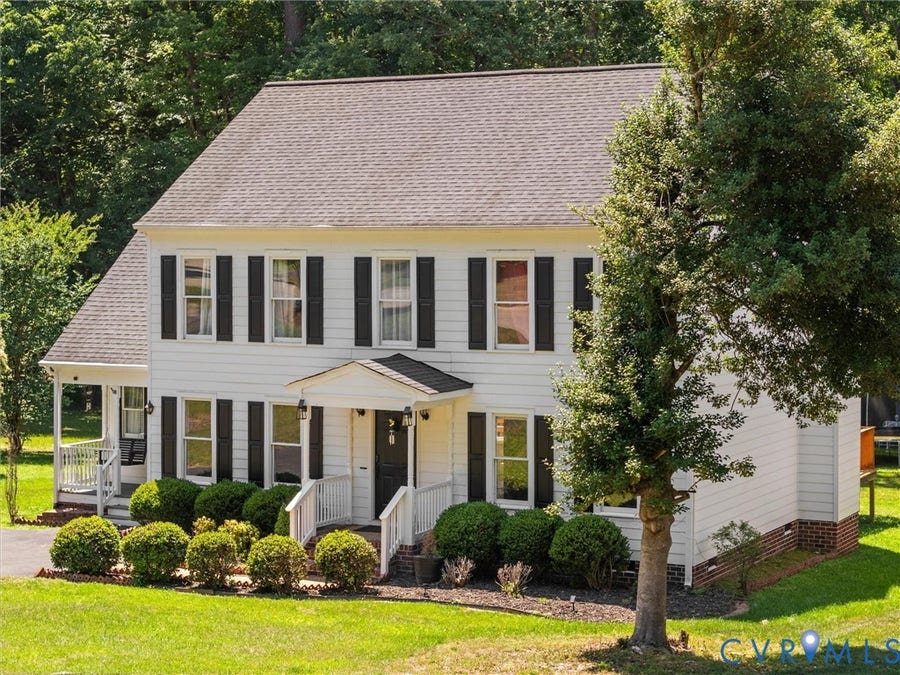 Property photo for 14611 Standing Oak Court, Midlothian, VA