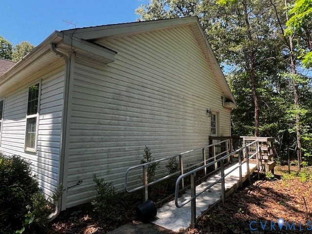 46 S Timber Tribe, Blue Water, Mineral, VA 23117 46 S Timber Tribe, Blue Water, Mineral, VA 23117