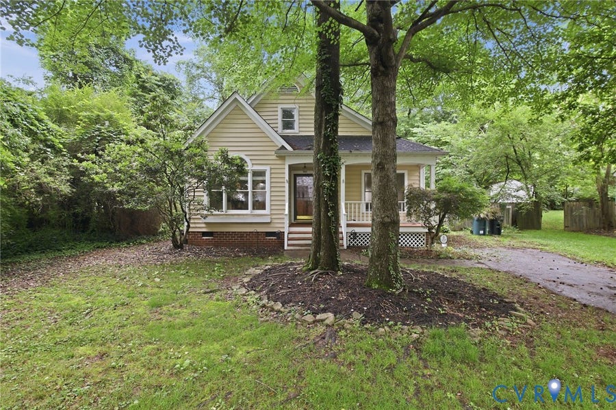 Property photo for 2121 Dresden Road, Henrico, VA
