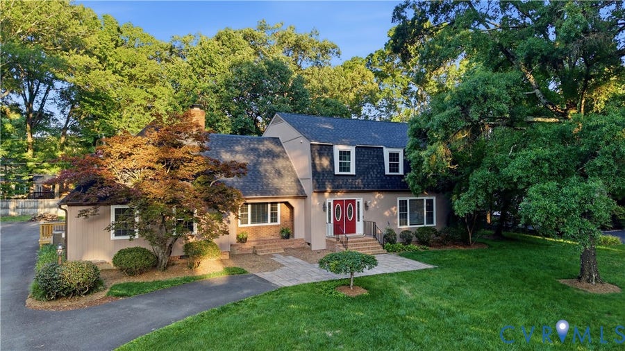 Property photo for 1611 Hearthglow Lane, Henrico, VA