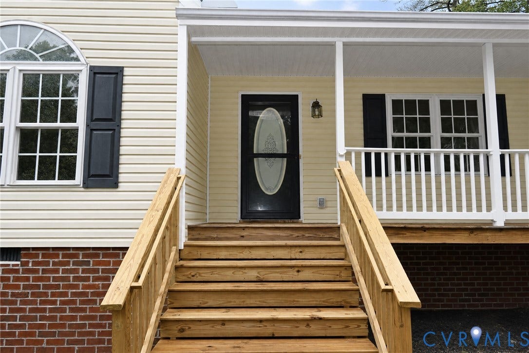 3811 West Street, Chester, VA 23831 3811 West Street, Chester, VA 23831
