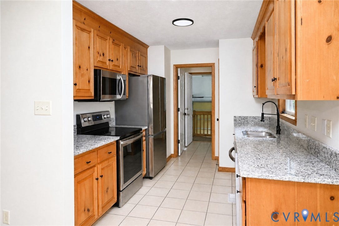 3811 West Street, Chester, VA 23831 3811 West Street, Chester, VA 23831